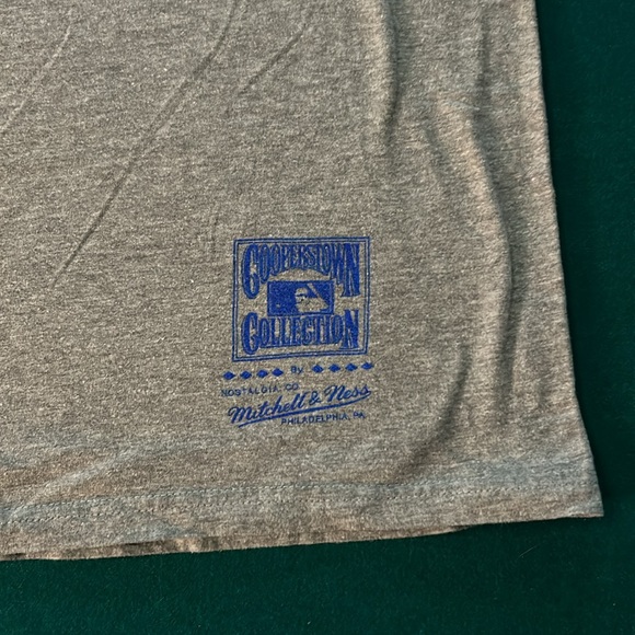 Mitchell & Ness Yankees Shirt - Picture 3 of 3